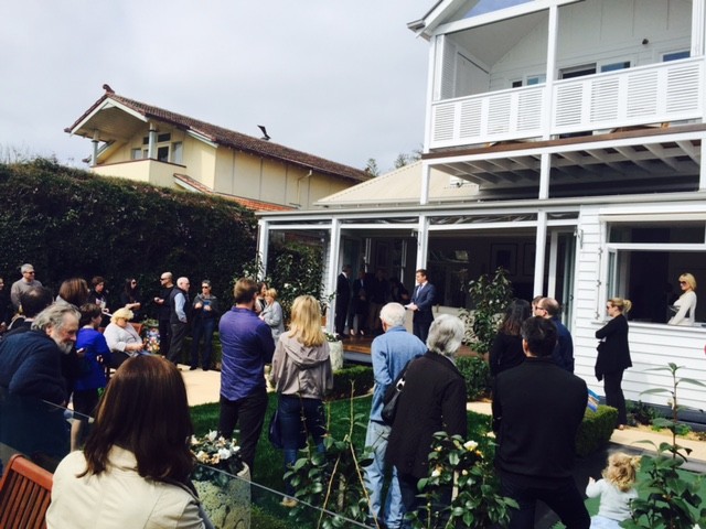 Brighton: 8 Elm Grove (Peter Kakos, Marshall White), under hammer, $3.185m, 3 bidders